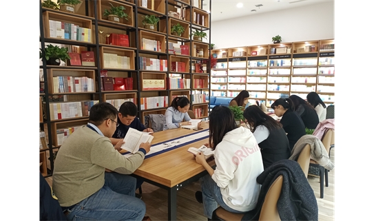 昊宇公司举办“不忘初心、牢记使命” 主题教育朗读活动