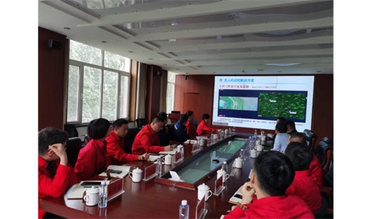 运行公司与中科院光电所、西南石油大学合作团队开展交流研讨